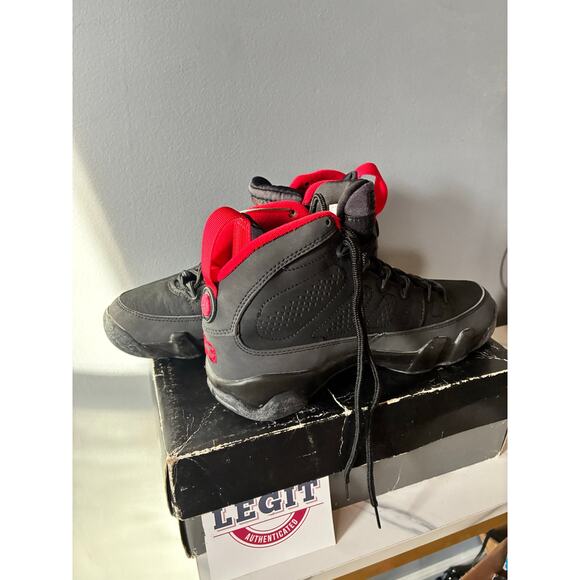 Nike Air Jordan 9 Retro Bred 302370-004 Men’s US 8 SneakerCon Authenticated -Box main image 9